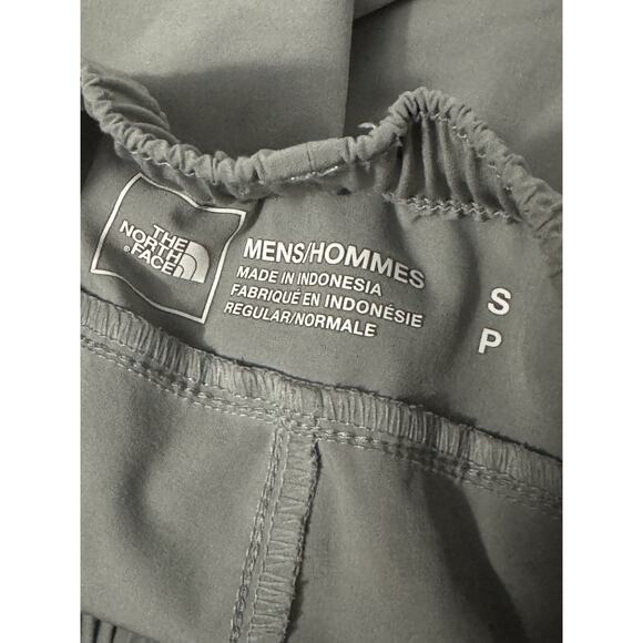 The North Face Men's Wander Shorts - Gray - Size S - PRELOVED - Picture 6 of 7